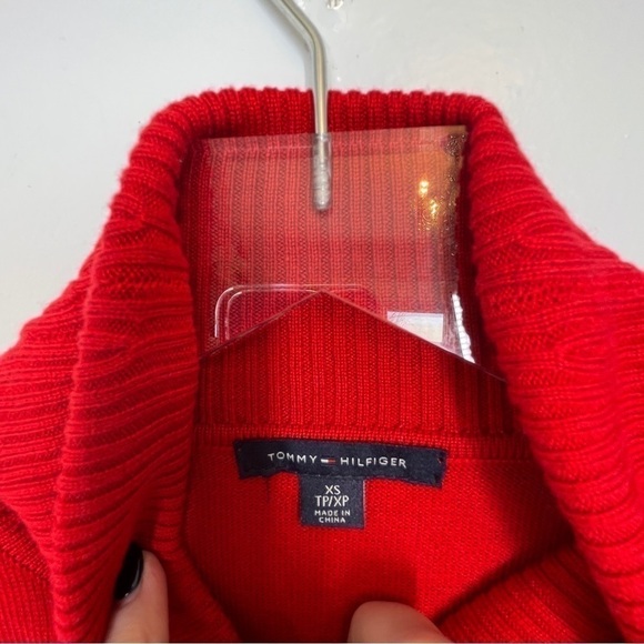 Tommy Hilfiger Bright Red Turtleneck Sweater Navy/White Accents Metal Logo Sz XS - Picture 13 of 14